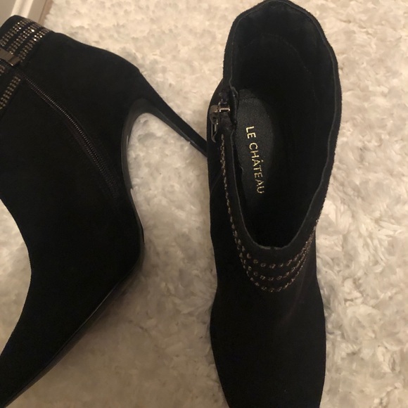 Le Chateau Pointed Toe Booties - Picture 2 of 5